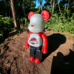 BearBrick 1000% - Jurassic Parc