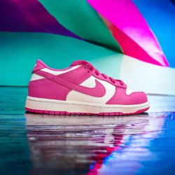 Dunk Low - Fuchsia