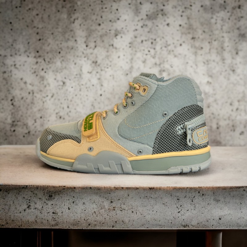 Nike Air Trainer 1 projet spécial Travis Scott - coloris brume grise - Travis Scott Grey Haze