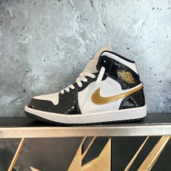 Jordan 1 Mid Patent Black/White/Gold