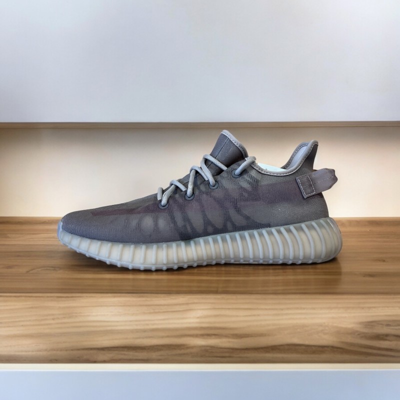 DV-Yeezy Boost 350 Mono Mist