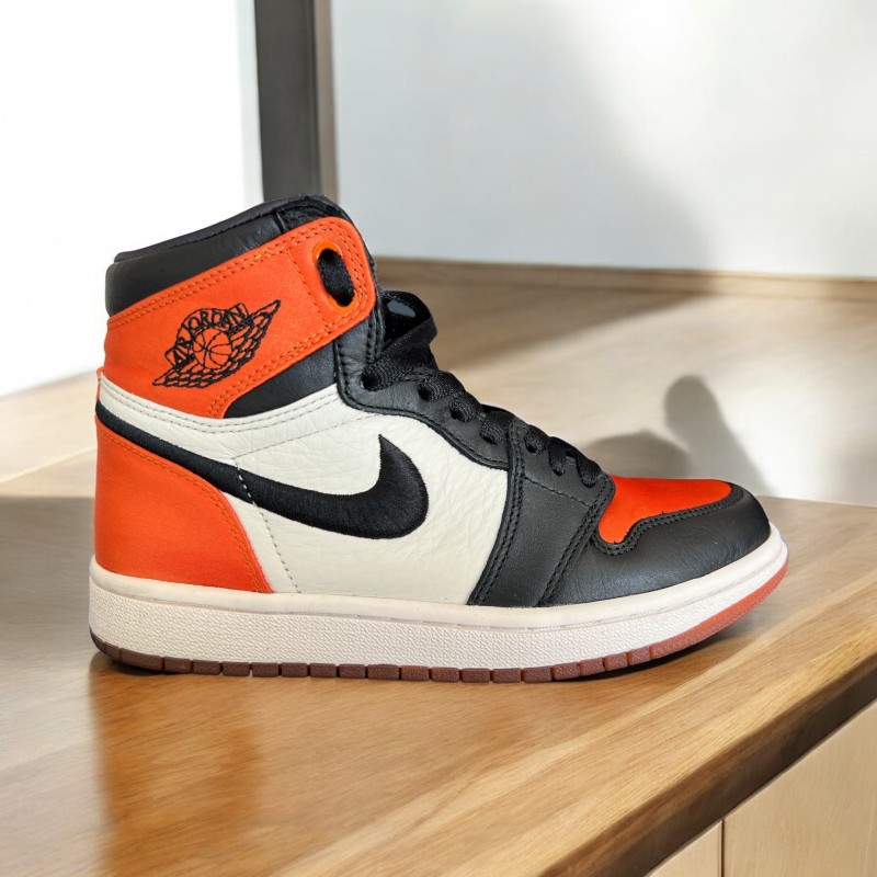 Jordan 1 High OG Satin Orange